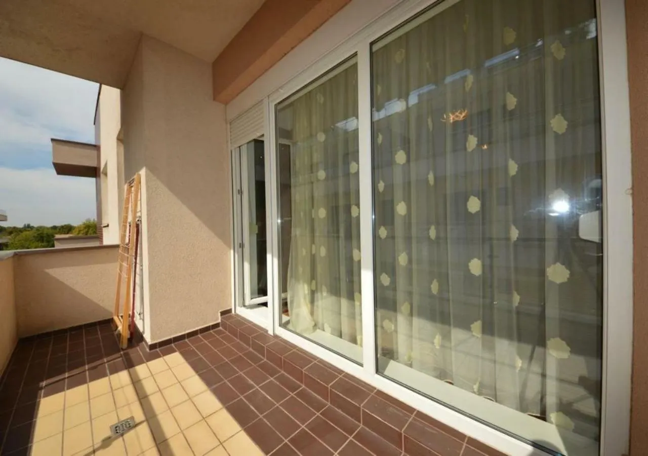 Herastrau Park Deluxe Apartment French Town Bükreş