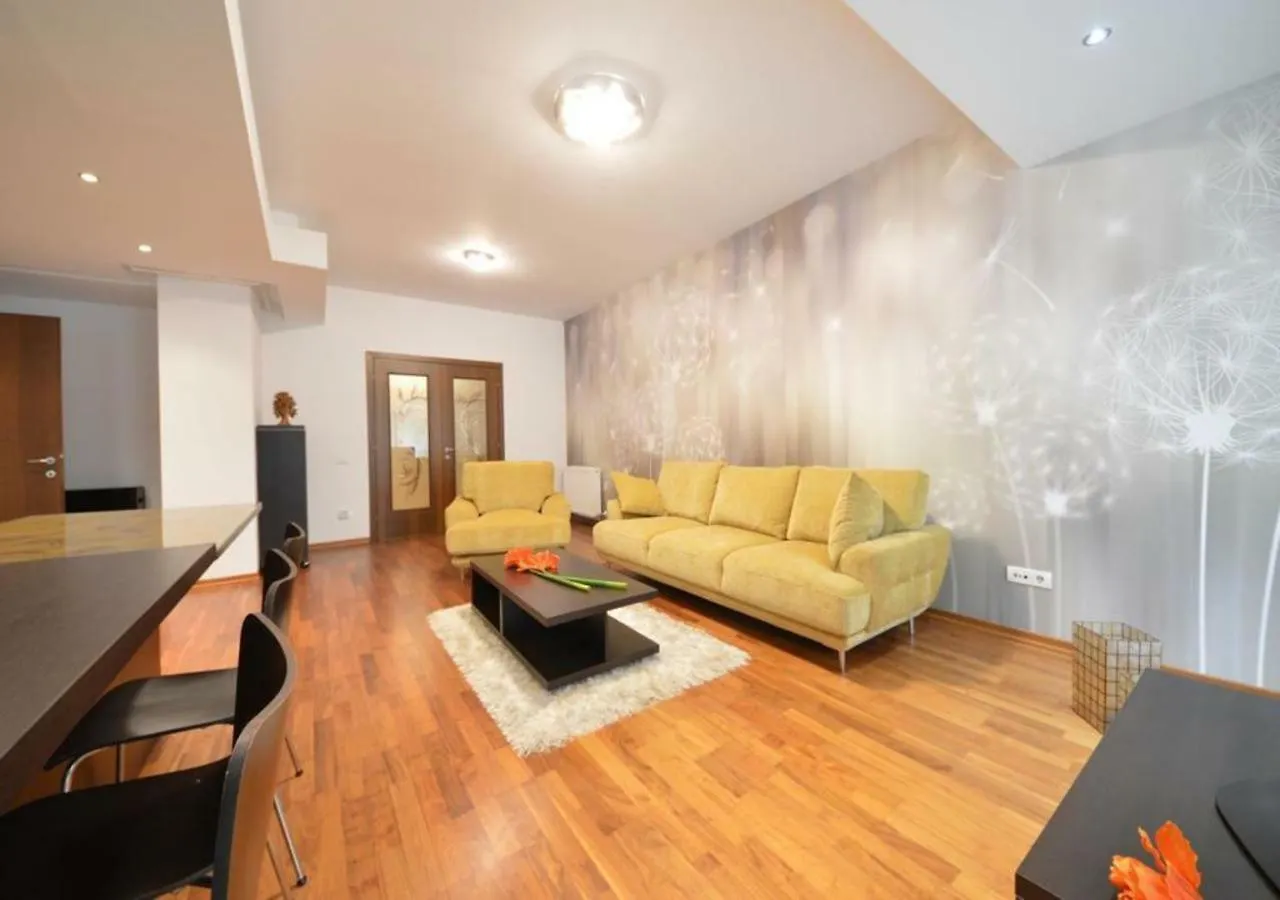 Herastrau Park Deluxe Apartment French Town 布加勒斯特