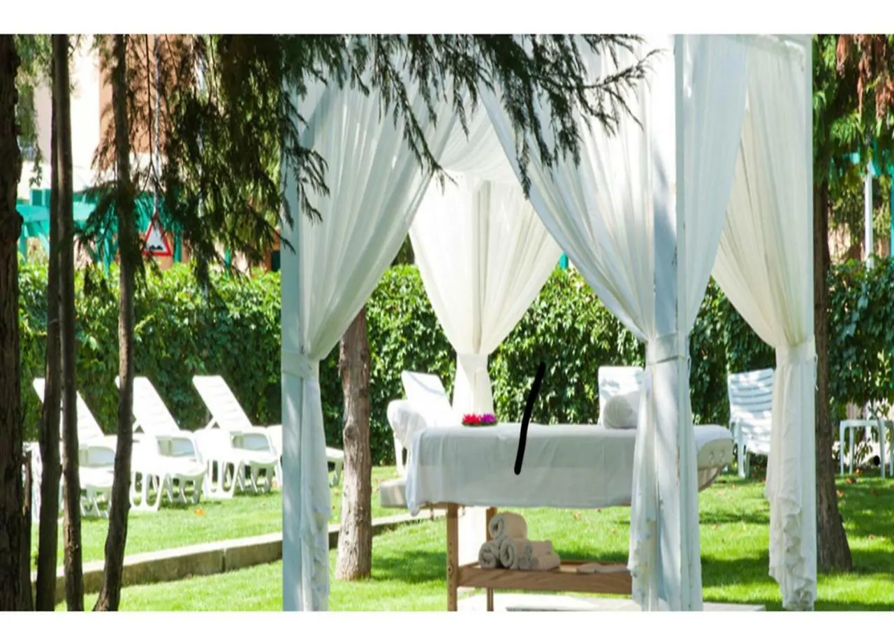Herastrau Park Deluxe Apartment French Town Βουκουρέστι Ρουμανία